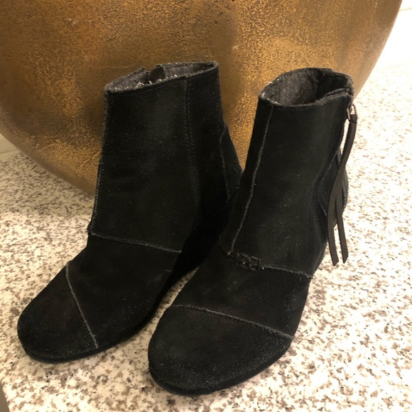 TOMS black suede wedge booties - Picture 2 of 6